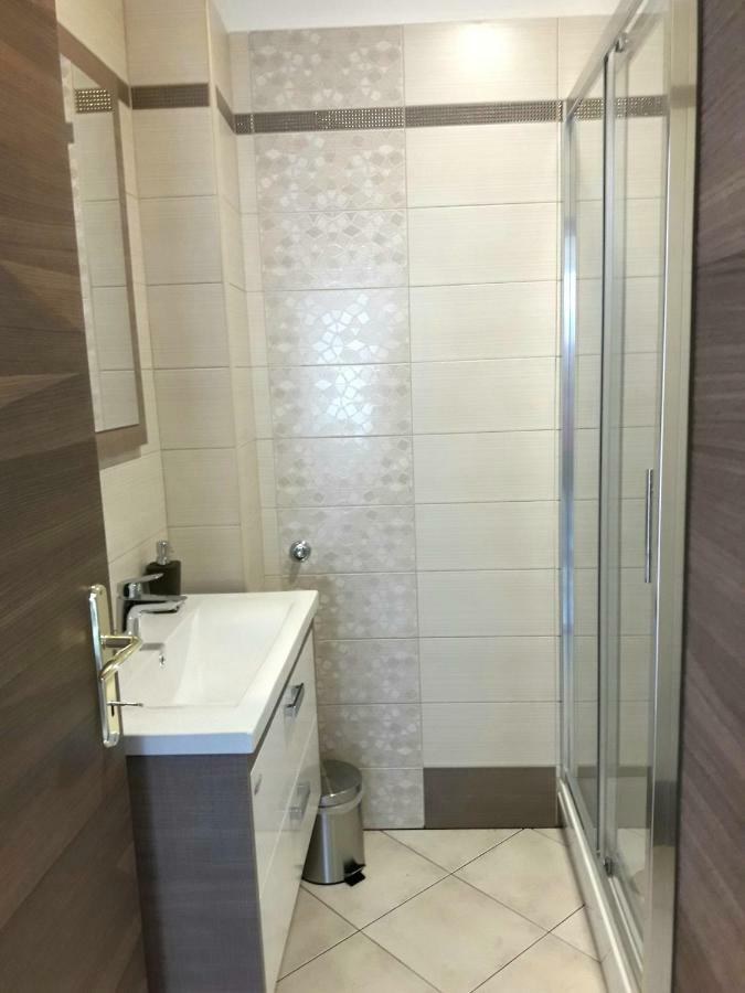 Apartments Ogrin ปอร์โตรอซ ภายนอก รูปภาพ