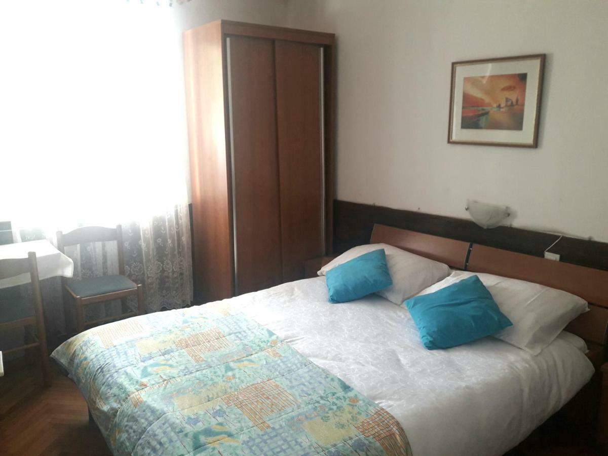 Apartments Ogrin ปอร์โตรอซ ภายนอก รูปภาพ
